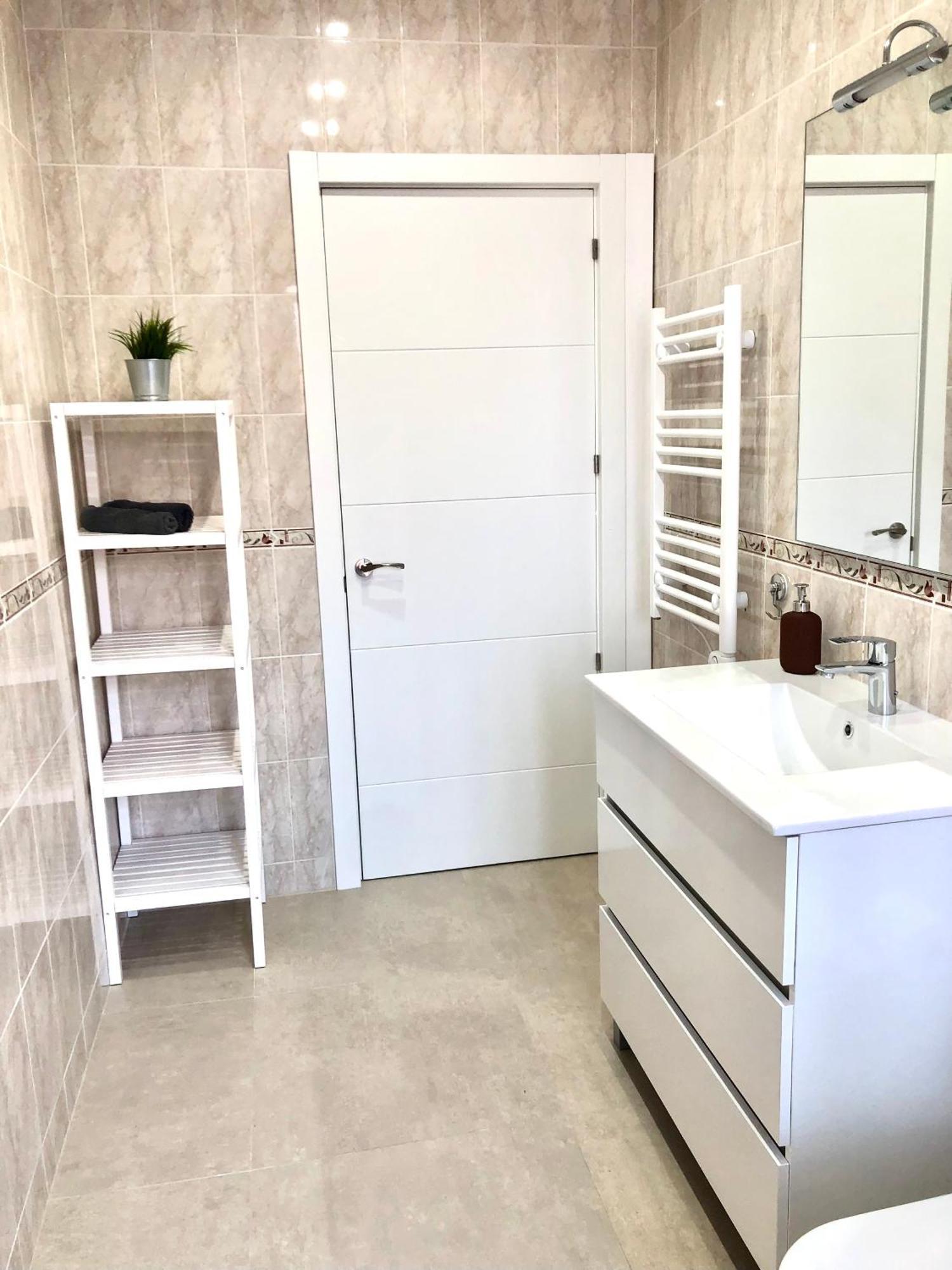 Apartmán Recien Reformado, Centrico, Tranquilo Y Luminoso Oviedo Exteriér fotografie