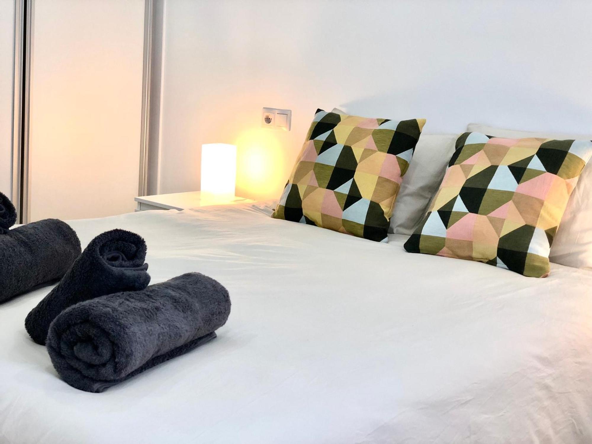 Apartmán Recien Reformado, Centrico, Tranquilo Y Luminoso Oviedo Exteriér fotografie