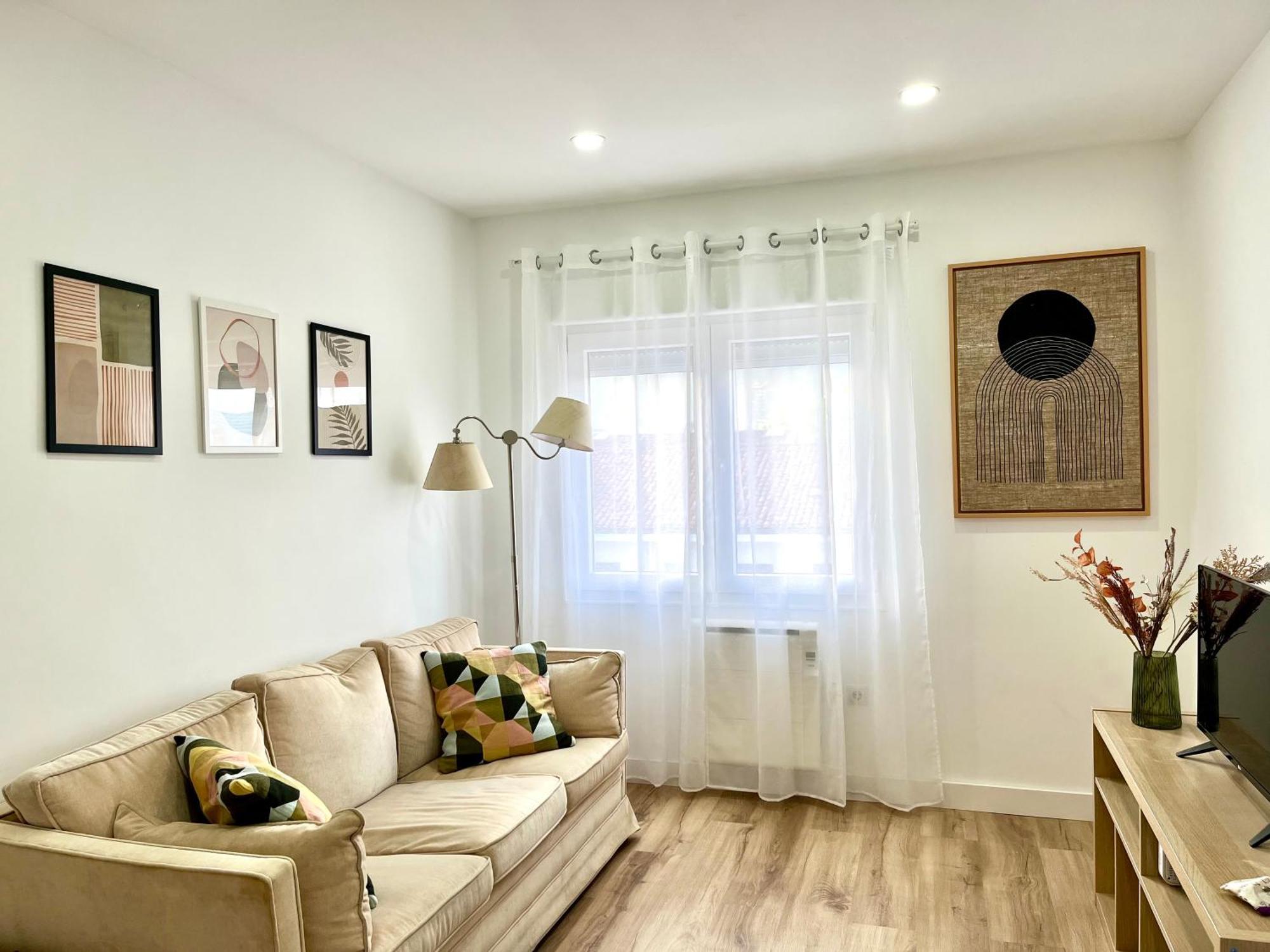 Apartmán Recien Reformado, Centrico, Tranquilo Y Luminoso Oviedo Exteriér fotografie
